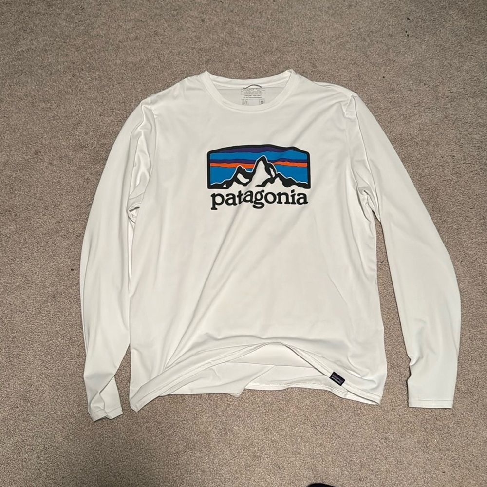 Patagonia Capilene Long Sleeve Performance Tee NWOT